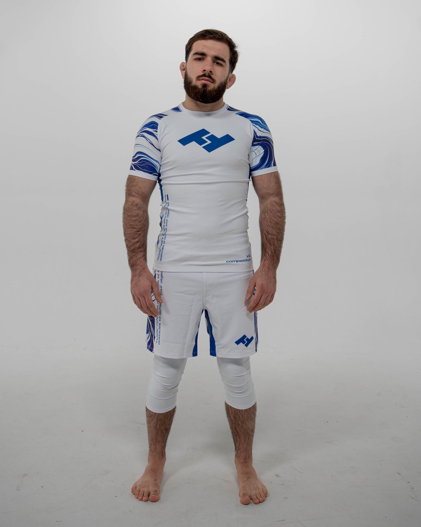 PRÉ-COMMANDES ENSEMBLE COMPETITOR V2