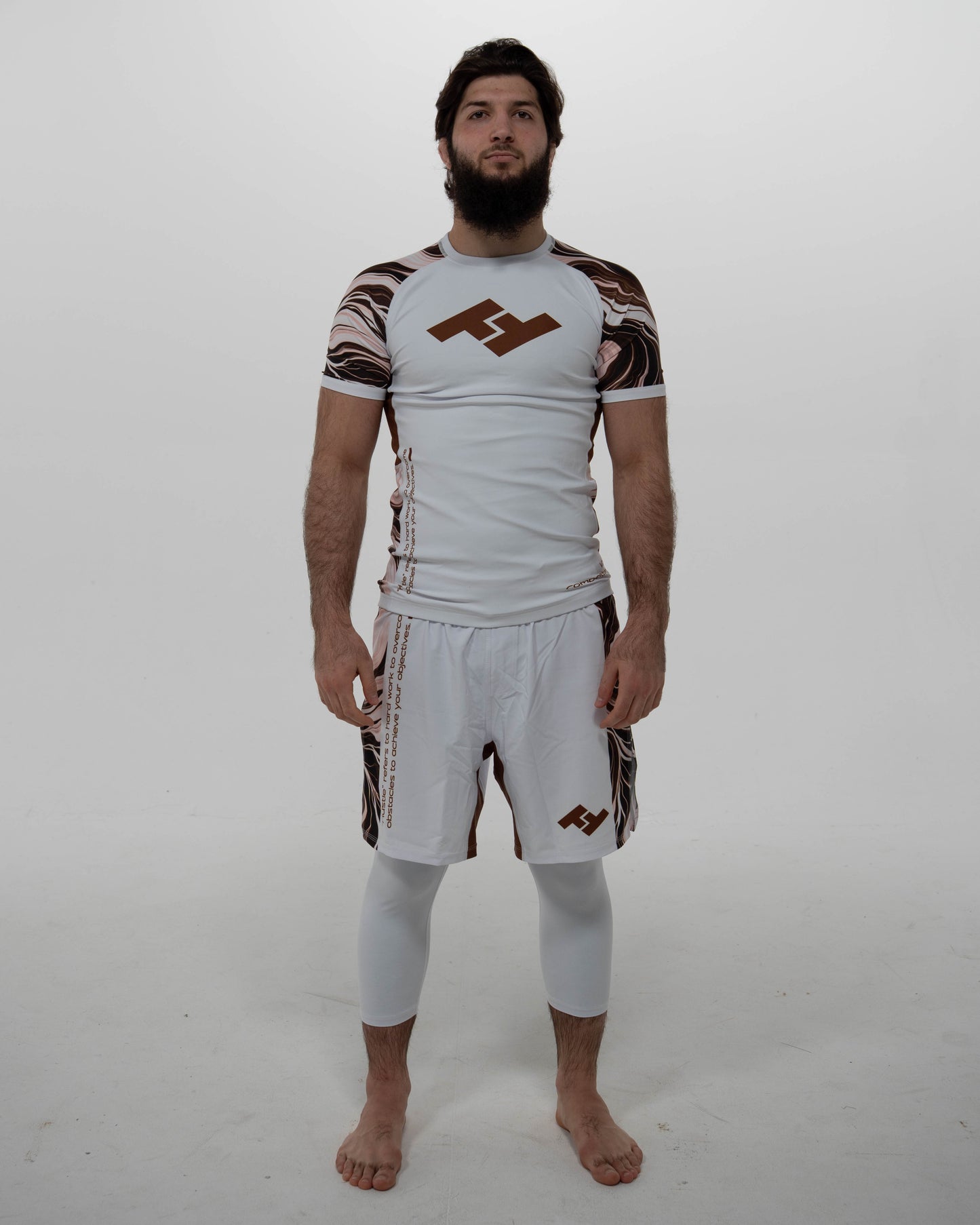 PRÉ-COMMANDES ENSEMBLE COMPETITOR V2